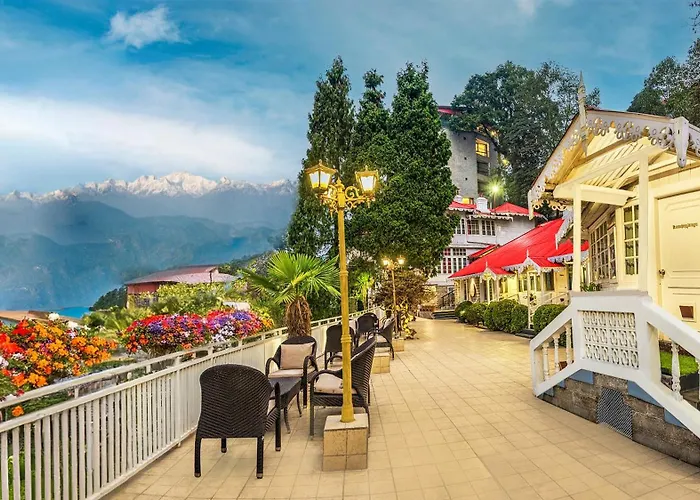 Summit Swiss Heritage Resort & Spa Darjeeling 